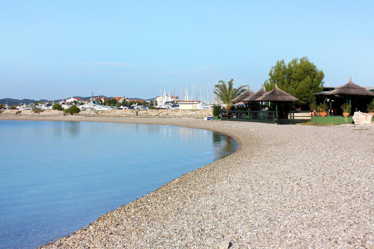 Apartments By The Sea Sukosan, Zadar - 6229 외부 사진