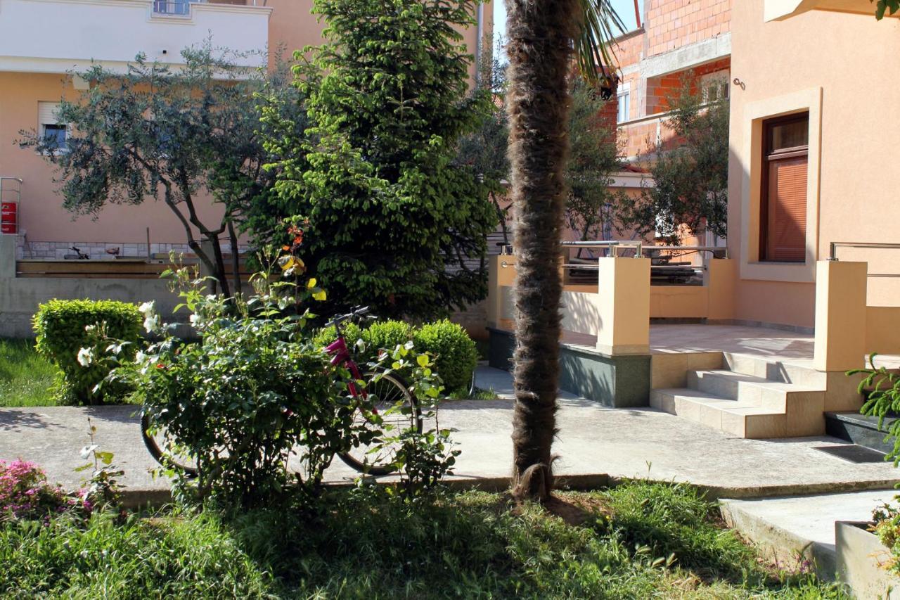 Apartments By The Sea Sukosan, Zadar - 6229 외부 사진