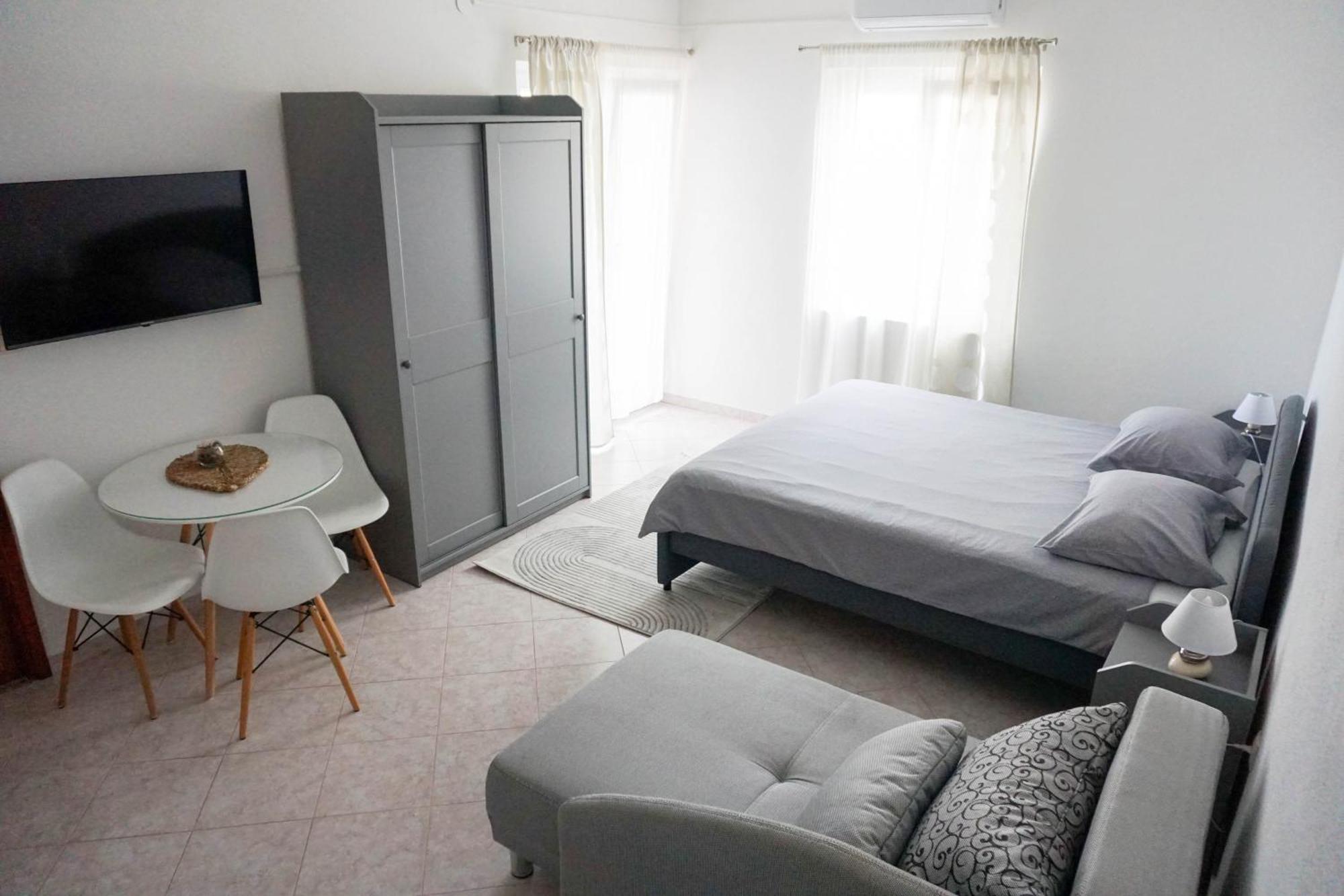 Apartments By The Sea Sukosan, Zadar - 6229 외부 사진